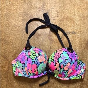 Victoria’s Secret Bombshell Halter Top- 32B